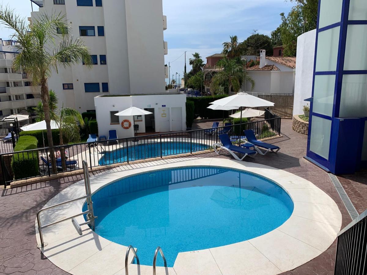 Los Patos Benalmadena Beach - Parking Privado Buitenkant foto