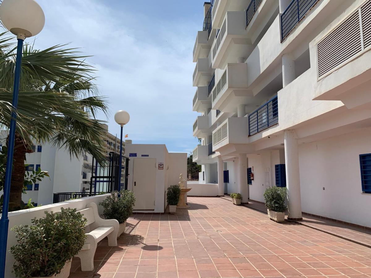 Los Patos Benalmadena Beach - Parking Privado Buitenkant foto